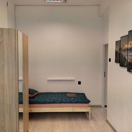 Vasylok Hostel Warsaw Ngoại thất bức ảnh